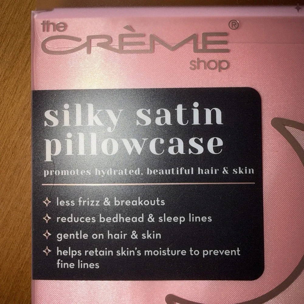 NEW The Creme Shop Silky Satin Pillowcase‎ - Standard Blush Constellation Pink